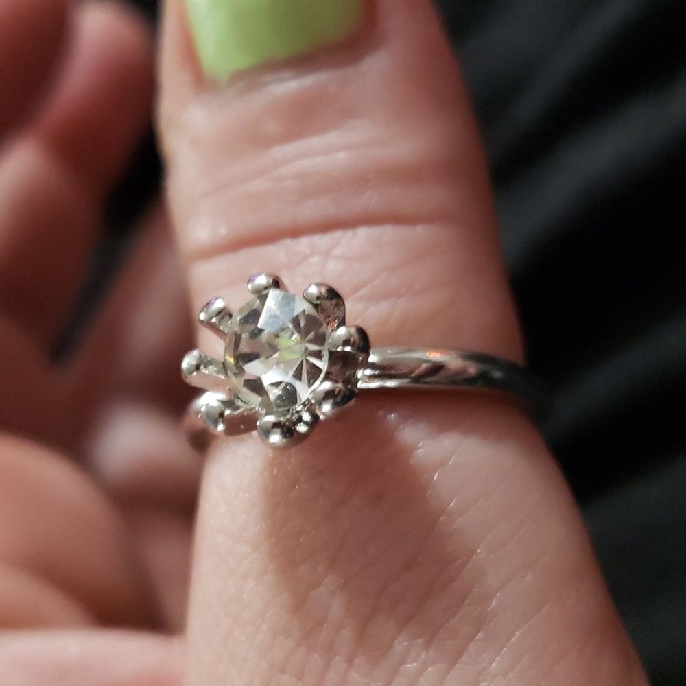 BRAND NEW RING SIZE 10 - Picture 4 of 4